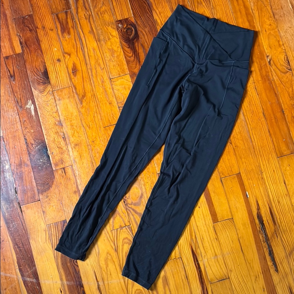 Black Aerie Crossover High-Waisted Leggings